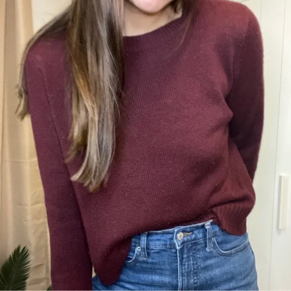H&M Maroon Sweater Sz M